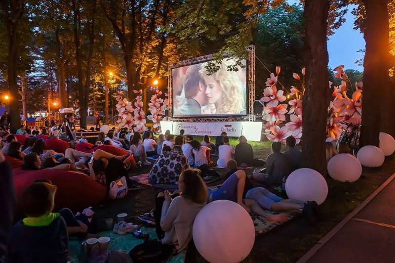 Свое дело: кинотеатр под открытым небом